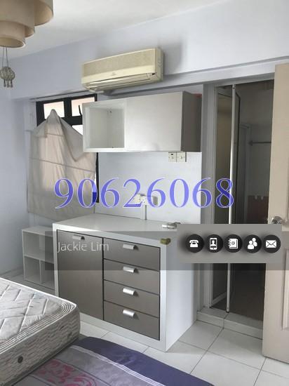 Jurong West Street 64 thumbnail photo